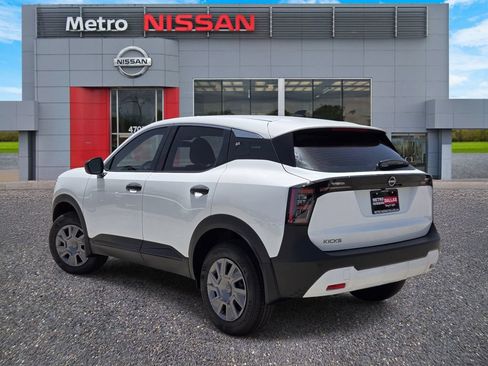 New 2026 Nissan Kicks S FWD image 4