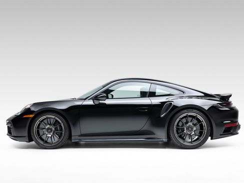 Used 2025 Porsche 911 Turbo S AWD/4WD image 9