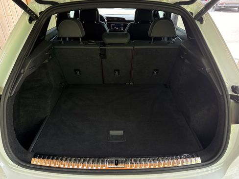 Used 2021 Audi Q3 2.0T Premium Plus image 38