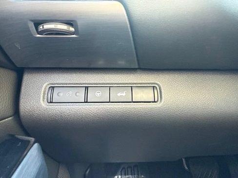 Used 2026 Nissan Pathfinder SL AWD/4WD image 20