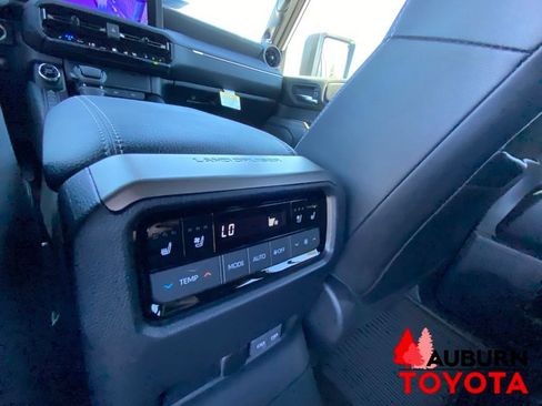 New 2027 Toyota Land Cruiser w/ Premium Package AWD/4WD image 28