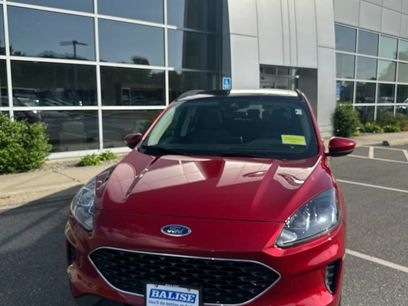 Used 2020 Ford Escape SE