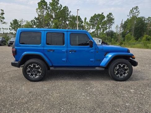 New 2026 Jeep Wrangler Unlimited Sahara w/ Safety Group AWD/4WD image 3