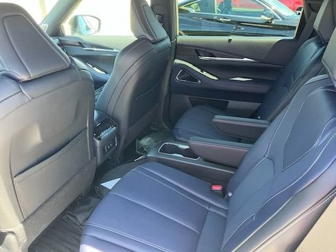 Used 2026 INFINITI QX60 Sport w/ Dark Cargo Package AWD/4WD image 4