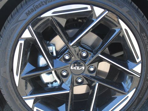 New 2026 Kia K4 GT-Line image 17