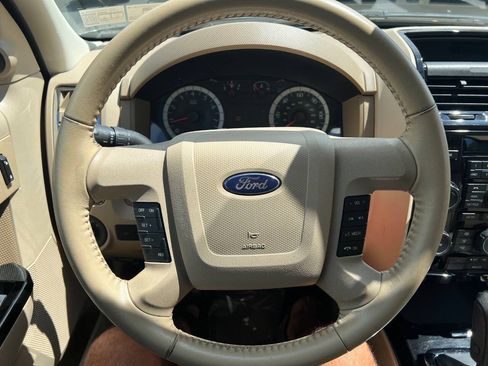 Used 2010 Ford Escape Limited AWD/4WD image 14