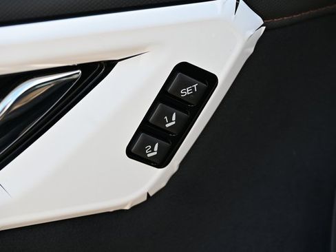 New 2025 Subaru Forester Touring image 17