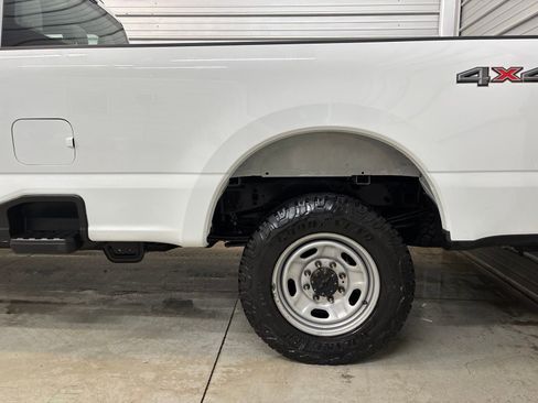 Used 2023 Ford F250 XL image 6