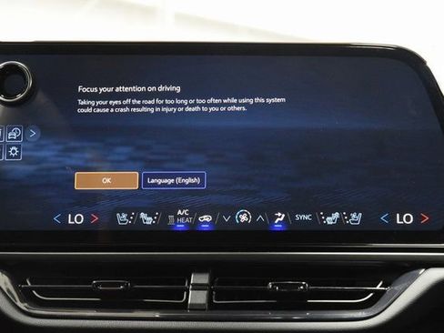 New 2025 Chevrolet Equinox EV RS w/ Convenience Package II image 31