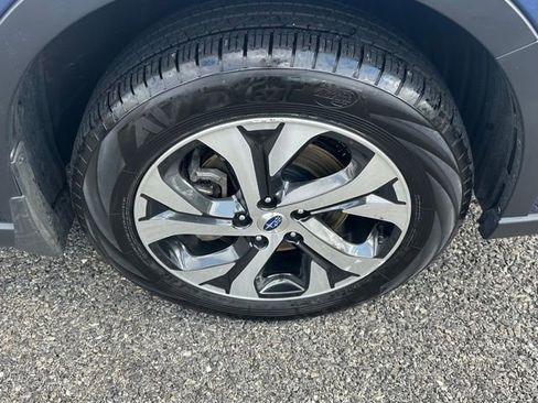 Used 2020 Subaru Outback Limited image 4
