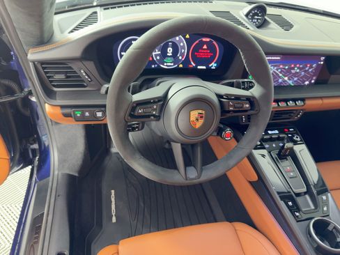 Used 2026 Porsche 911 Carrera 4 GTS image 16