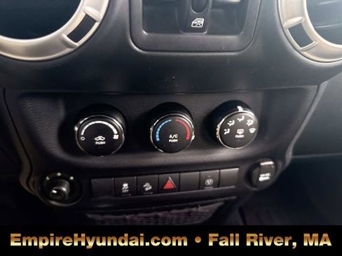 Used 2016 Jeep Wrangler Unlimited Sahara w/ Connectivity Group image 21