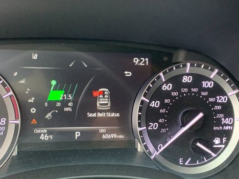 Used 2022 Toyota Highlander XSE image 34