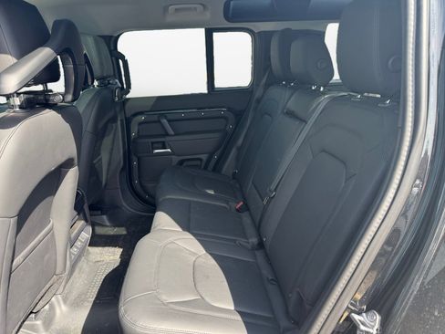 Certified 2025 Land Rover Defender 110 S image 13
