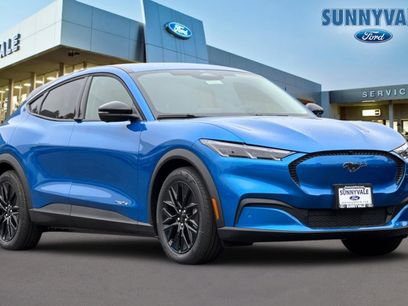 New 2025 Ford Mustang Mach-E Select w/ Comfort Package Lite