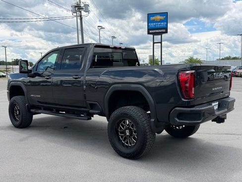Used 2020 GMC Sierra 2500 AT4 w/ Technology Package AWD/4WD image 5
