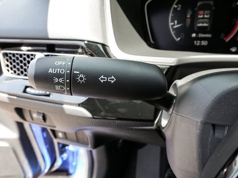 Used 2023 Honda Civic Sport image 23