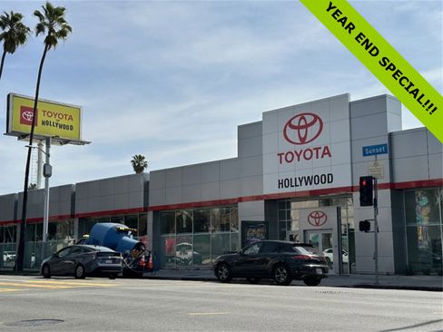 Used 2015 Jeep Wrangler Unlimited Rubicon image 33