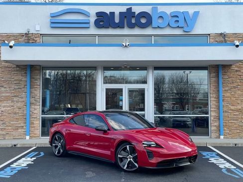 Used 2020 Porsche Taycan Turbo S image 8