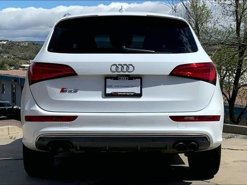 Used 2016 Audi SQ5 Premium Plus w/ Technology Package AWD/4WD image 4