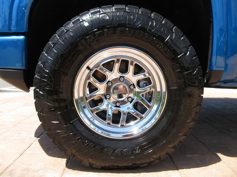 Used 2023 GMC Sierra 1500 Elevation AWD/4WD image 9