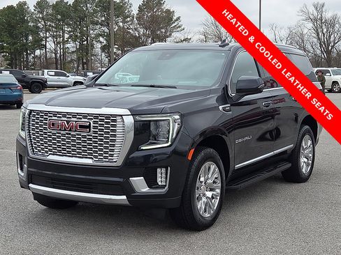 Used 2024 GMC Yukon Denali w/ LPO, Floor Liner Package image 2