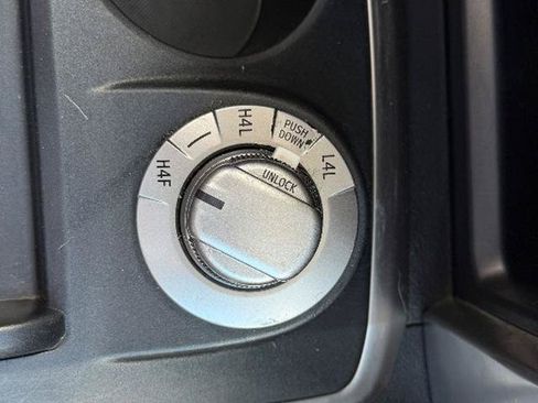 Used 2018 Toyota 4Runner Limited AWD/4WD image 15