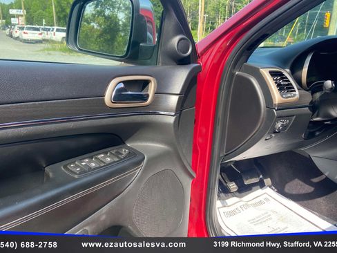 Used 2015 Jeep Grand Cherokee Limited RWD image 18