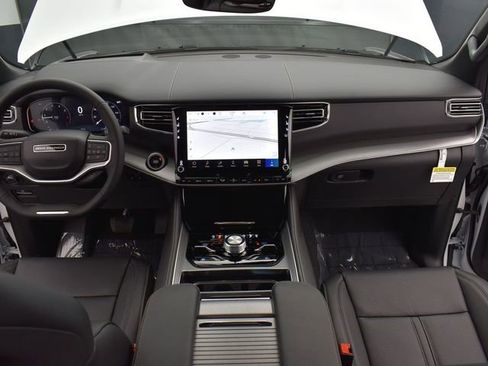 New 2026 Jeep Grand Wagoneer Limited AWD/4WD image 11