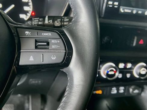 Used 2023 Honda CR-V EX-L image 18