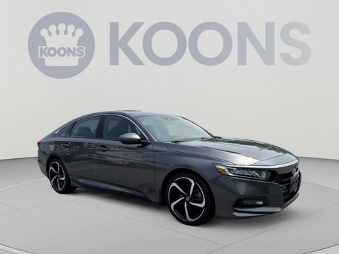 Used 2019 Honda Accord Sport image 18