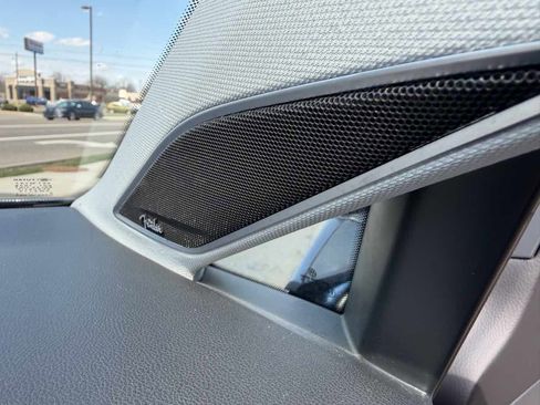 Used 2015 Volkswagen Golf SEL image 22