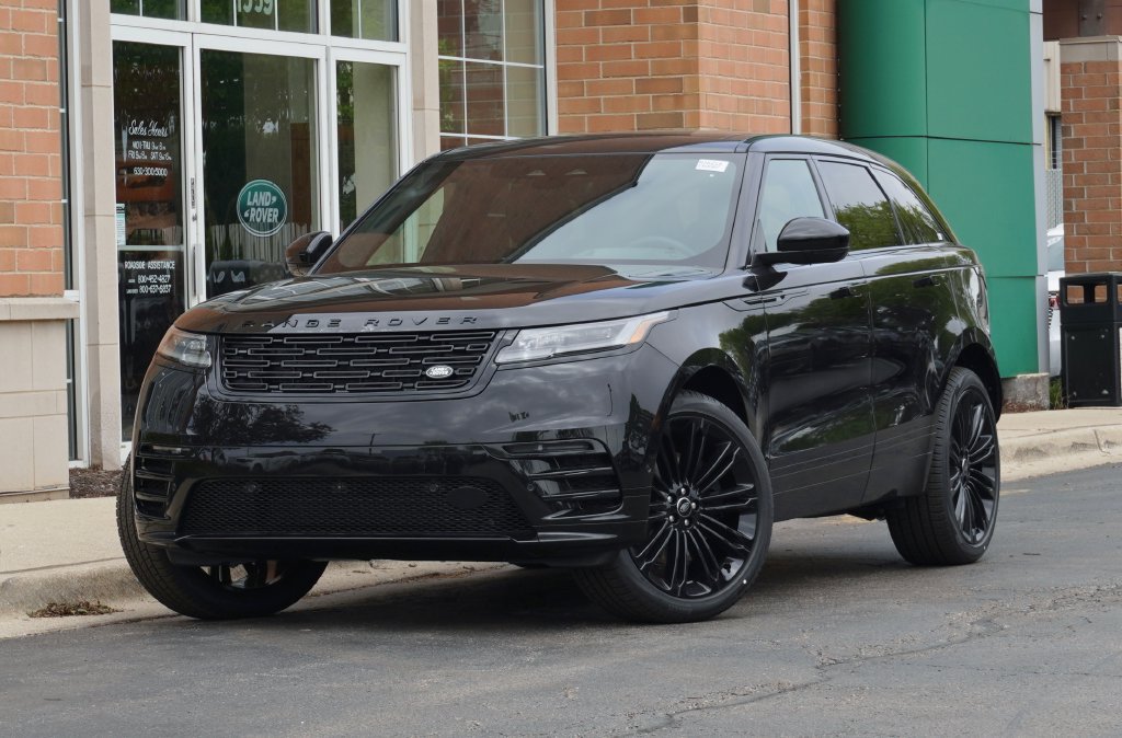 Used 2026 Land Rover Range Rover Velar Dynamic SE AWD/4WD image 1