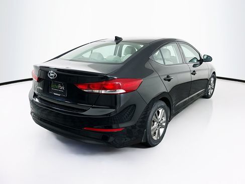 Used 2018 Hyundai Elantra SEL FWD image 9