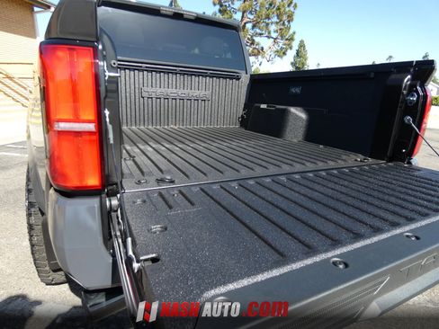 Used 2026 Toyota Tacoma TRD Sport RWD image 22