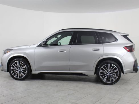 New 2026 BMW X1 M35i image 2