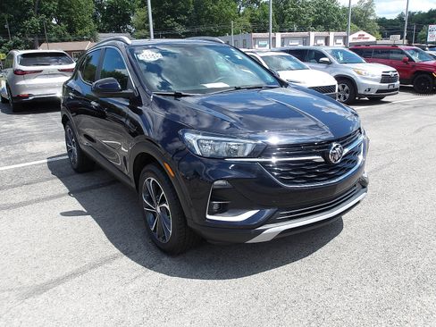 Used 2020 Buick Encore GX Select AWD/4WD image 1