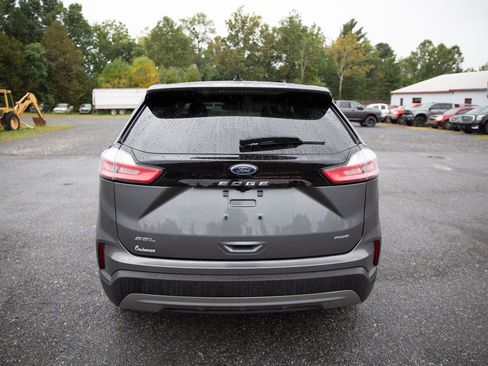 Used 2024 Ford Edge SEL image 4