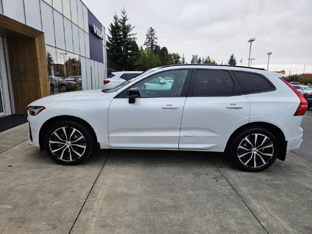 Certified 2023 Volvo XC60 B5 Plus w/ Climate Package AWD/4WD image 8