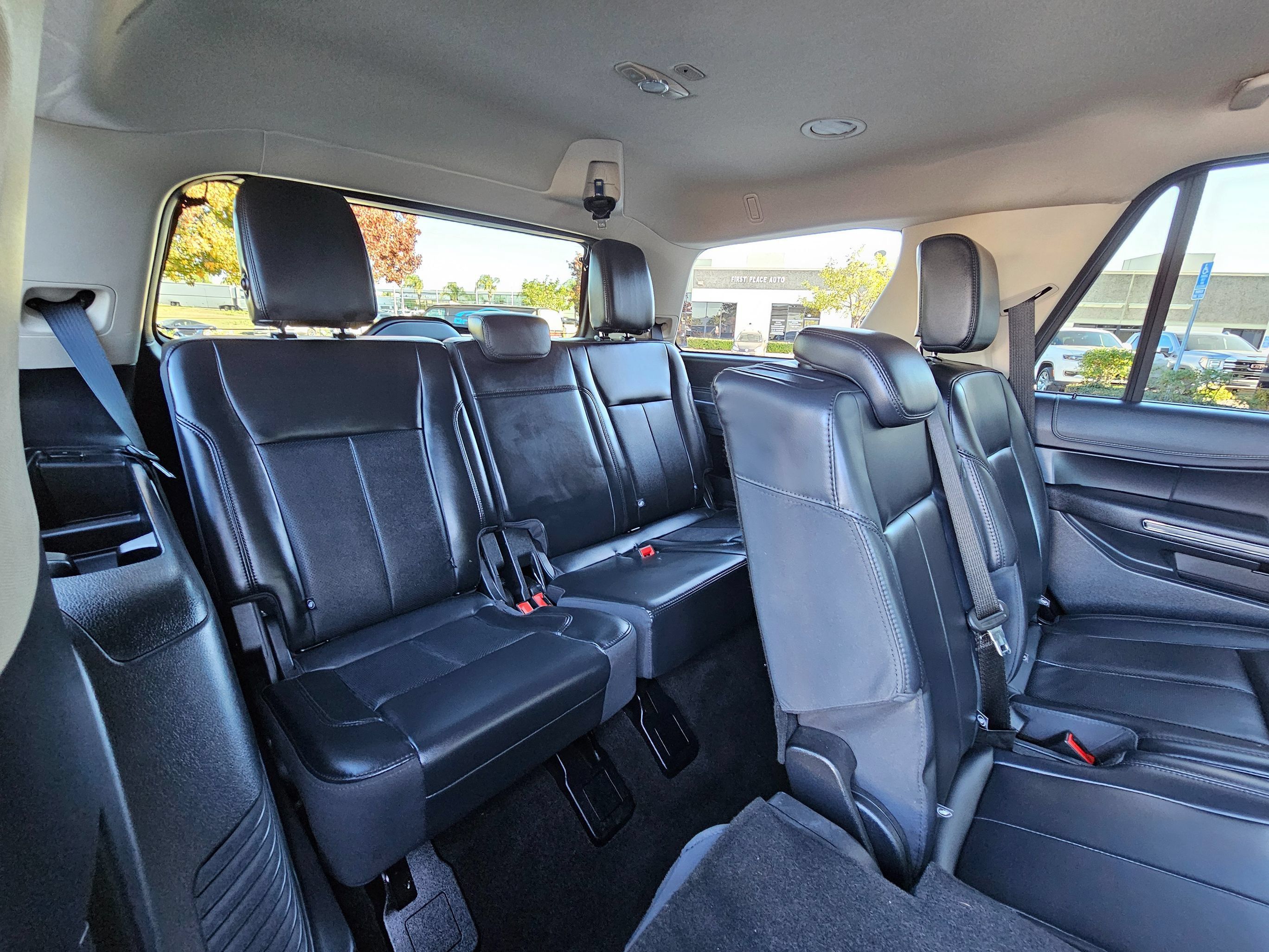 Used 2022 Ford Expedition XLT AWD/4WD image 31