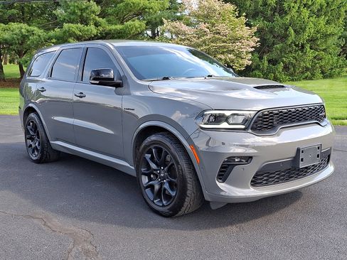 Certified 2022 Dodge Durango R/T w/ Tow 'N Go Package AWD/4WD image 3