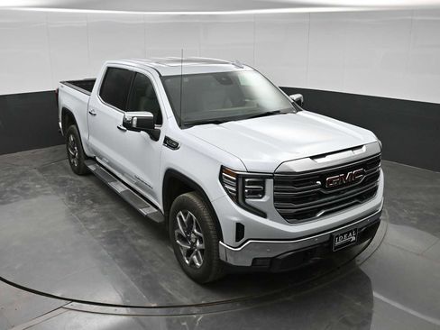 New 2026 GMC Sierra 1500 SLT w/ SLT Premium Plus Package image 22