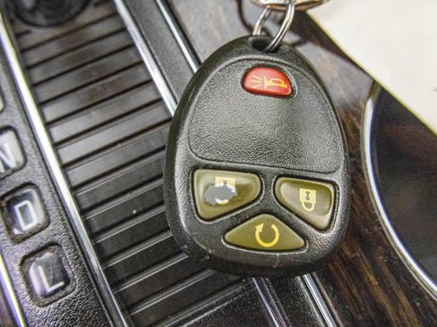 Used 2016 Chevrolet Traverse LT w/ Traveler's Package image 29