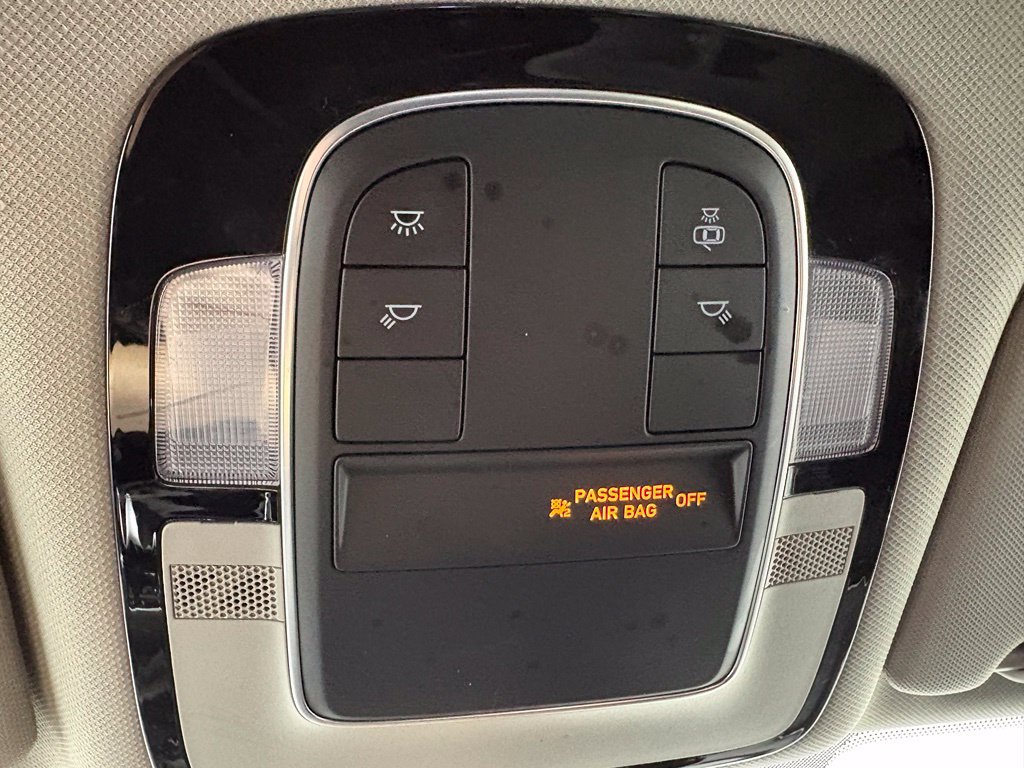 Used 2022 Hyundai Santa Fe SE AWD/4WD image 25