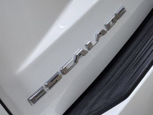 Used 2021 Cadillac Escalade ESV Sport AWD/4WD image 25