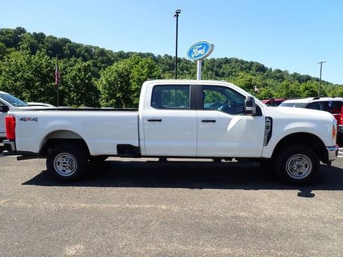 Used 2023 Ford F250 XL w/ XL Driver Assist Package AWD/4WD image 7