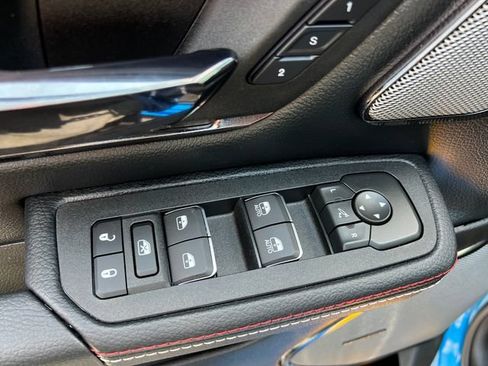 New 2026 RAM 1500 Laramie AWD/4WD image 12