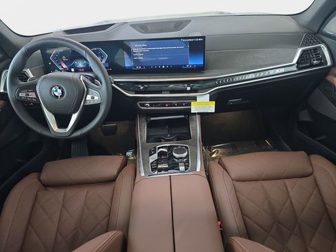 New 2026 BMW X5 sDrive40i w/ Climate Comfort Package RWD image 8