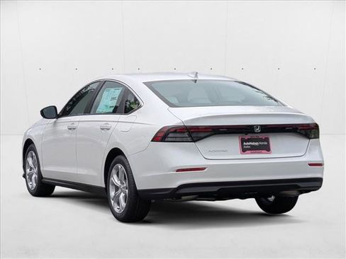 New 2025 Honda Accord LX image 9