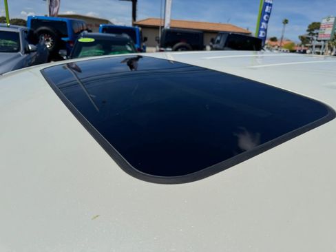 Used 2017 Honda Odyssey EX-L image 8